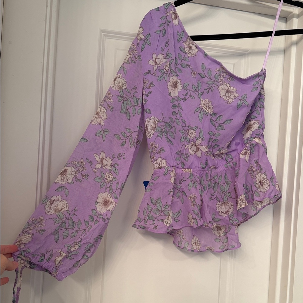 Vici Lavender Floral One-Shoulder Crop Blouse